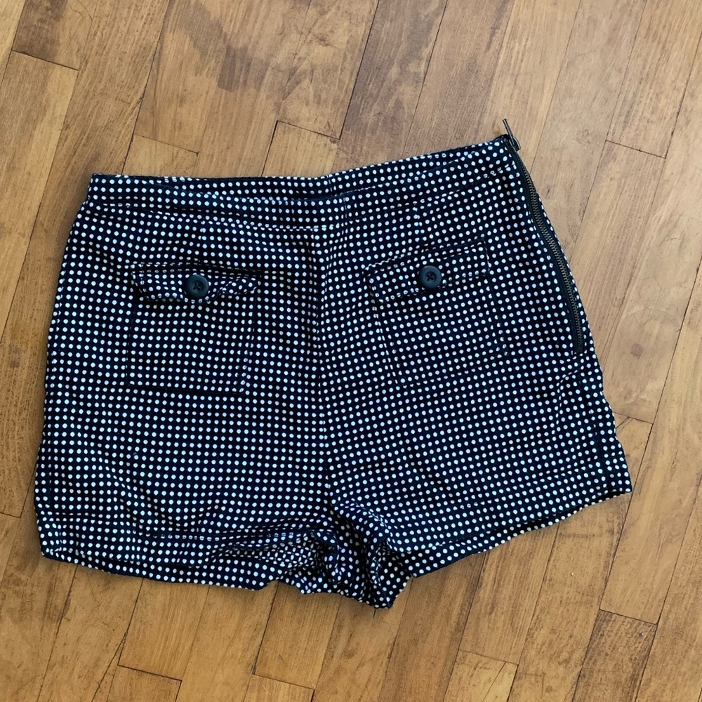 Forever 21 polka dot shorts in new condition.
